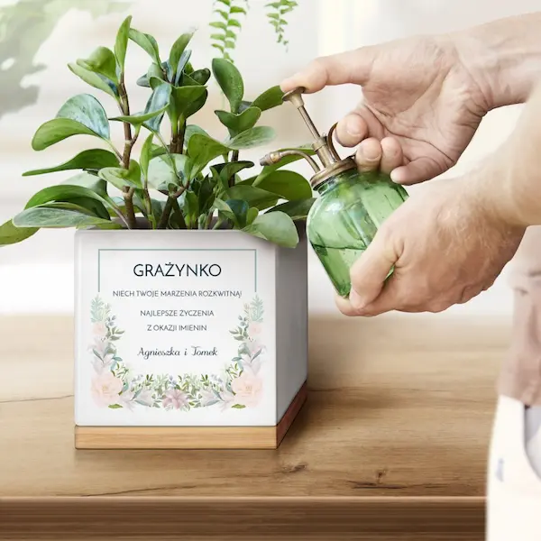 Personalizowana doniczka z imieniem